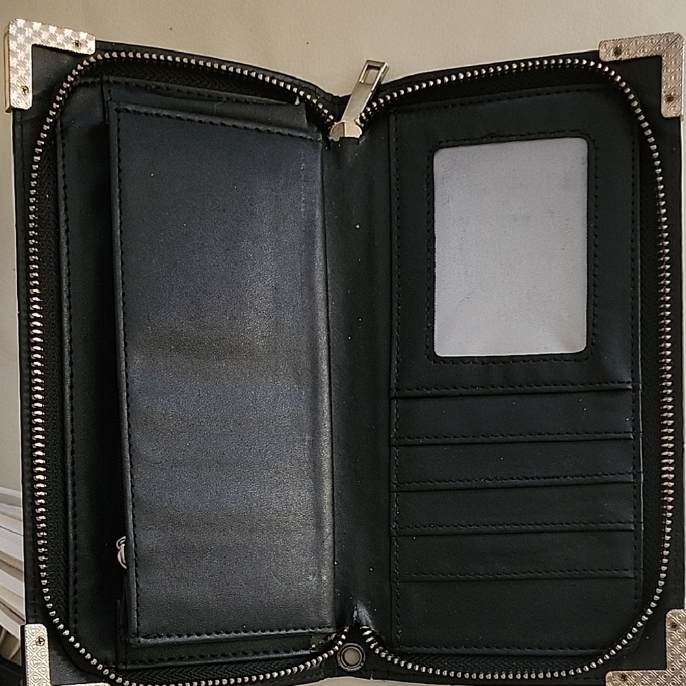 Striped Black and White Handbag & Wallet - Picture 3 of 5